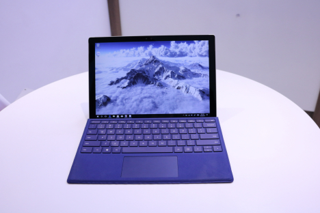 Surface Pro 4 ( i7/16GB/512GB ) + Type Cover 1